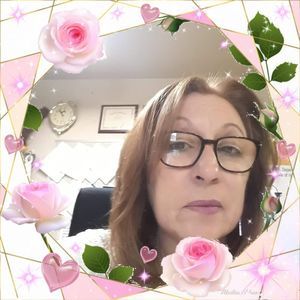 Meet your Posher, Alma